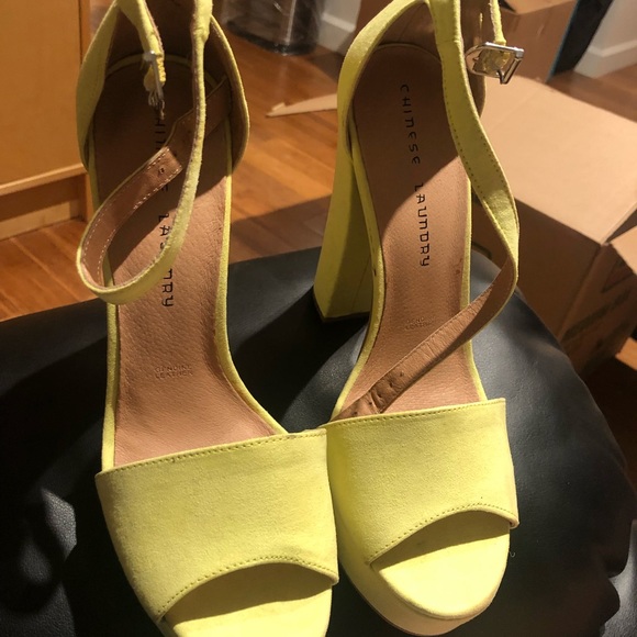 Chinese Laundry Shoes - Brand new Neon lemon platform heels - size 8.5/39